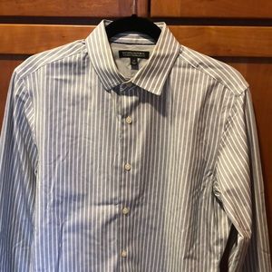 Banana Republic non-iron tailored men’s shirt